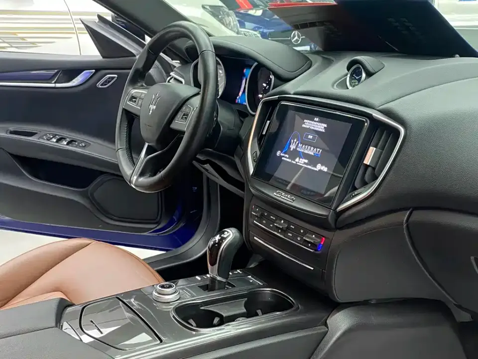 Maserati Ghibli