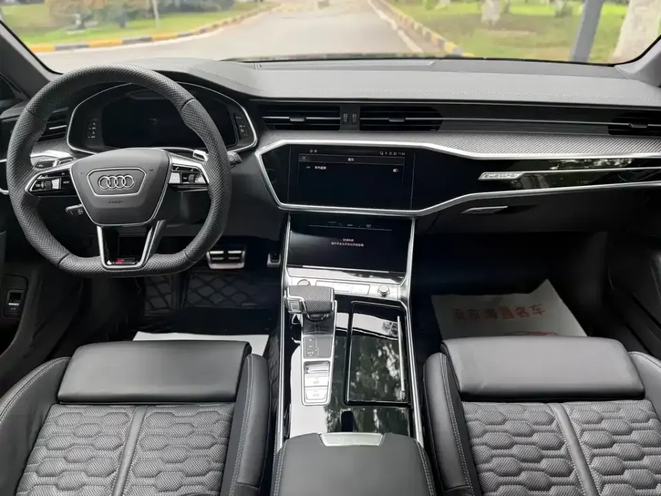 Audi RS 6