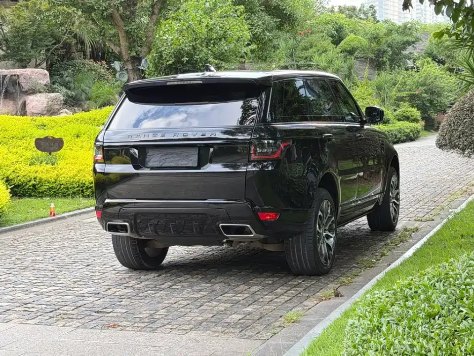Land Rover Sport