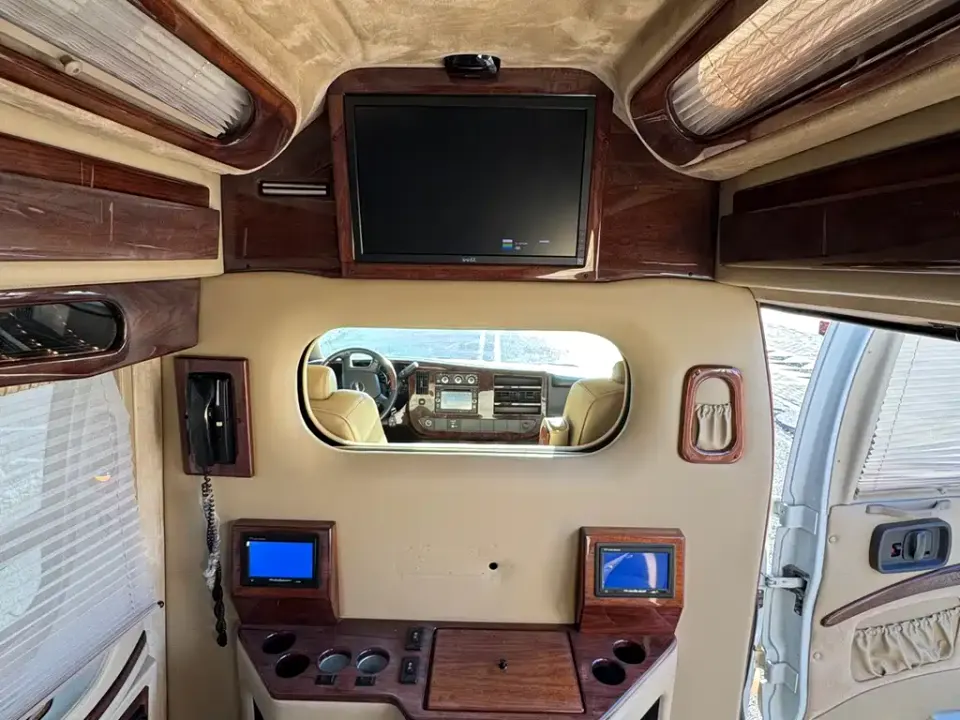 GMC Savana