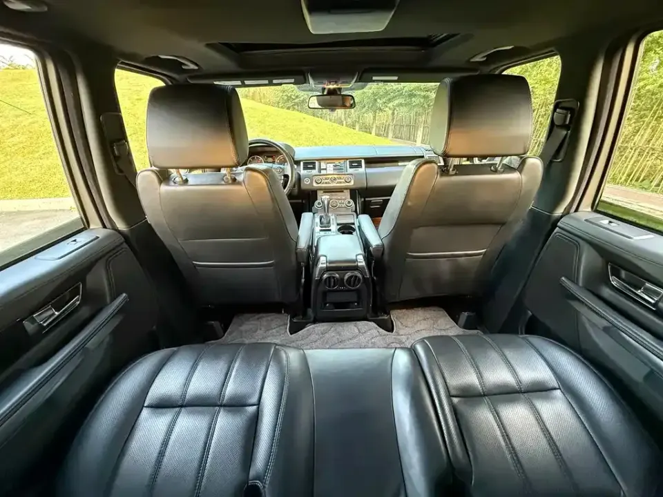 Land Rover Sport