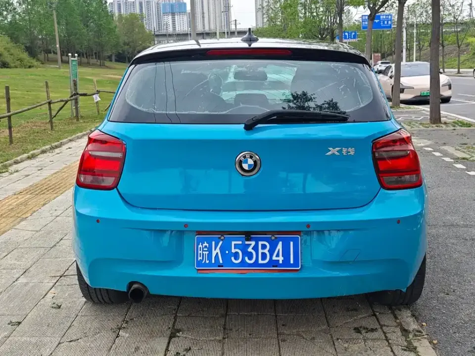 BMW 1 Series (Import)