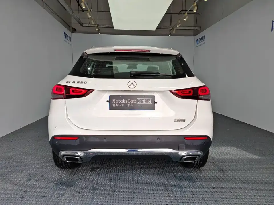 Mercedes-Benz GLA
