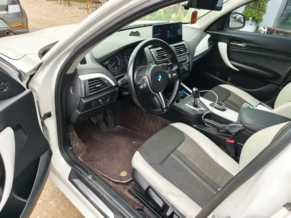 BMW 1 Series (Import)