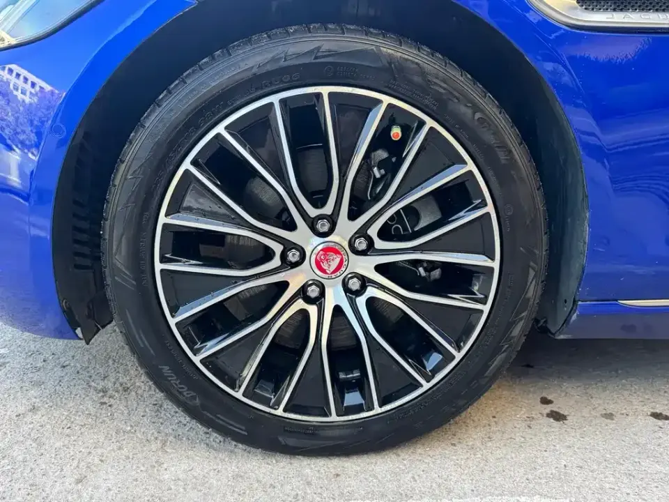 Jaguar XEL
