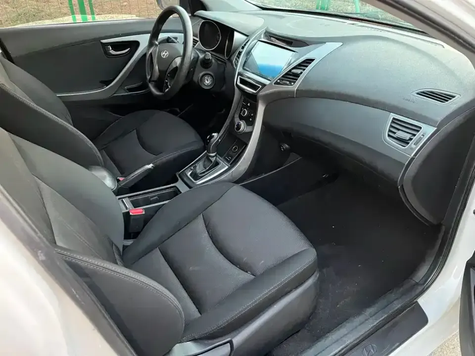 Hyundai Elantra Langdong