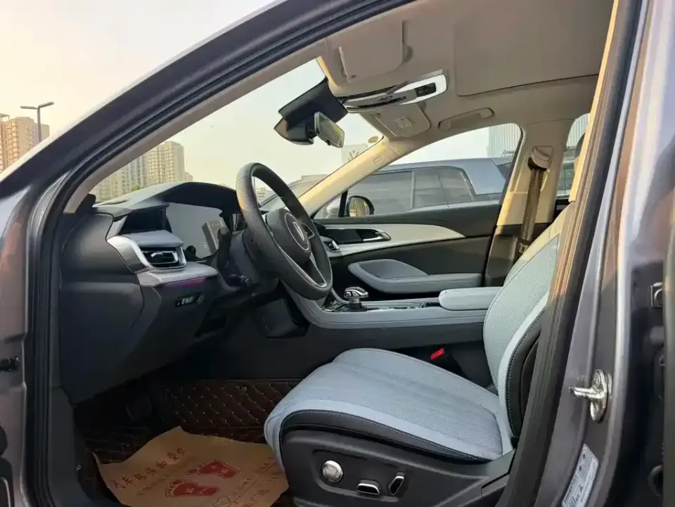 Hongqi Hongqi H5 PHEV