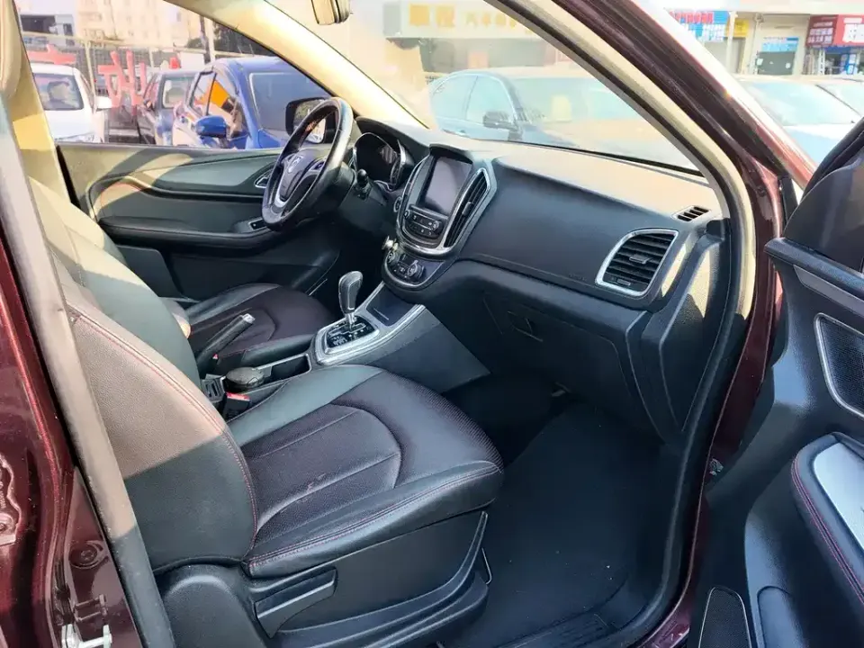 Baojun 560