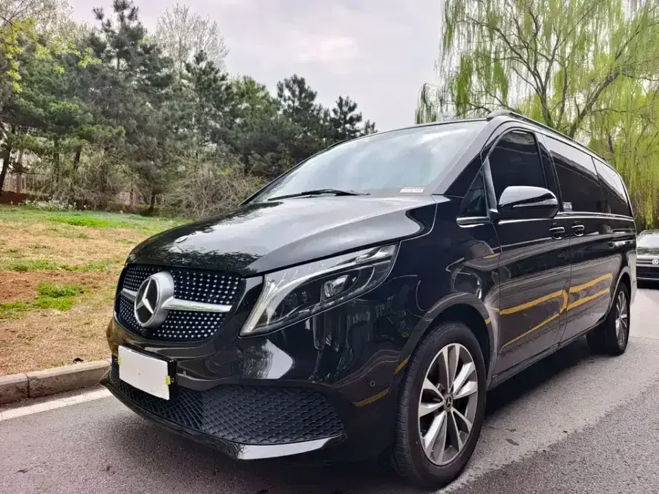 Mercedes-Benz V-Class