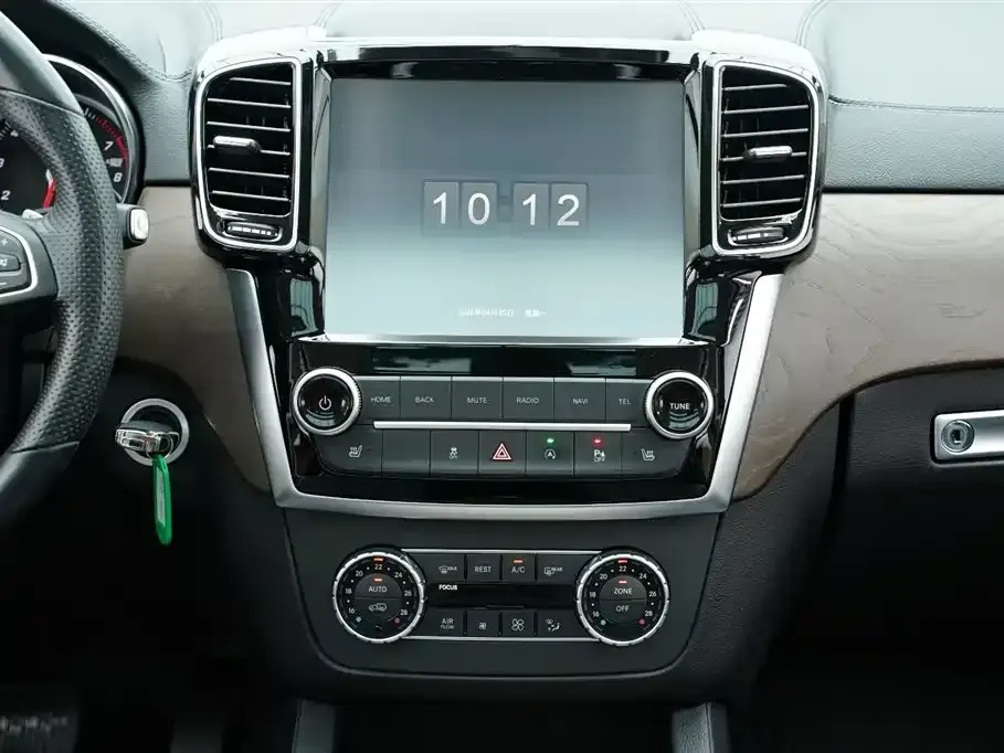 Beijing Off-Road BJ90