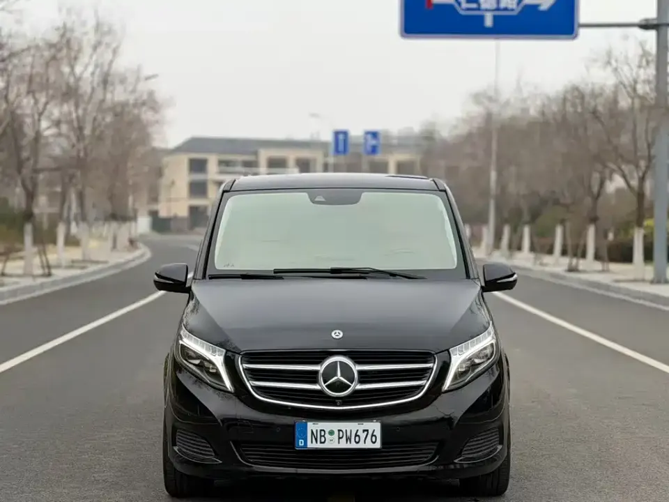 Mercedes-Benz V-Class