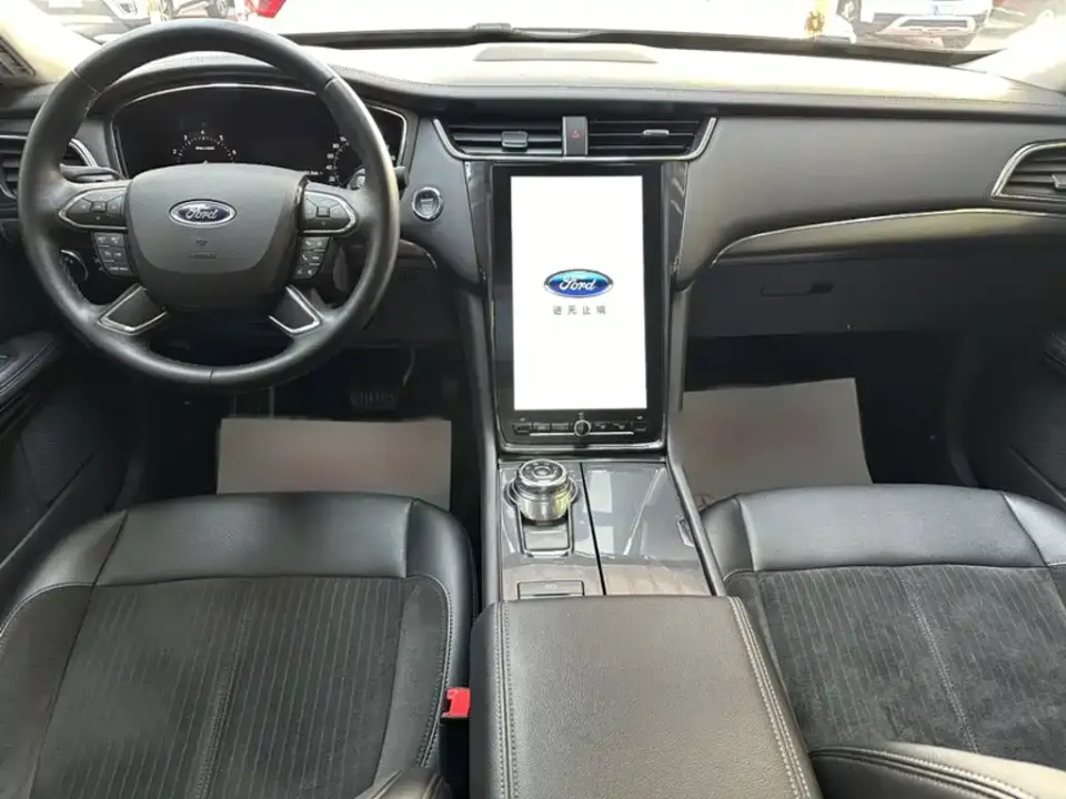 Ford Taurus