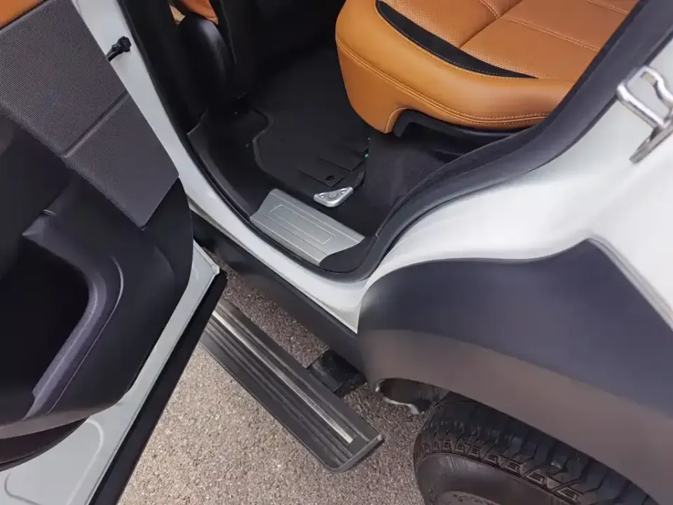Land Rover Sport