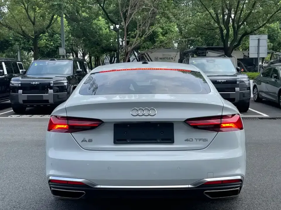 Audi A5 (Import)