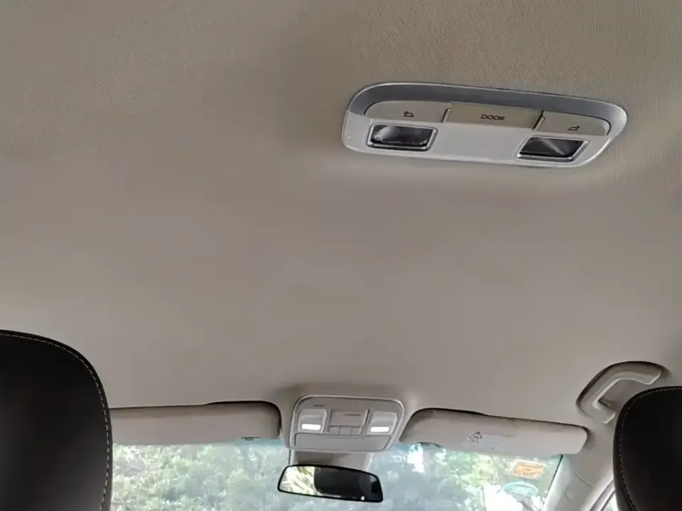 Geely Emgrand GS