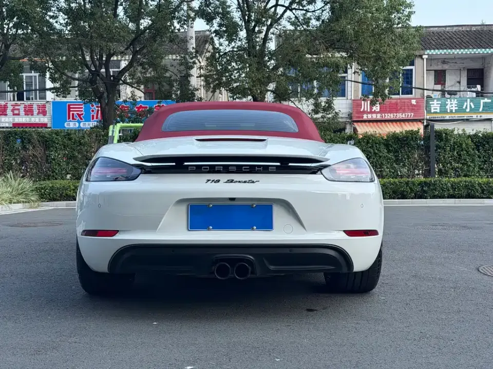 Porsche 718