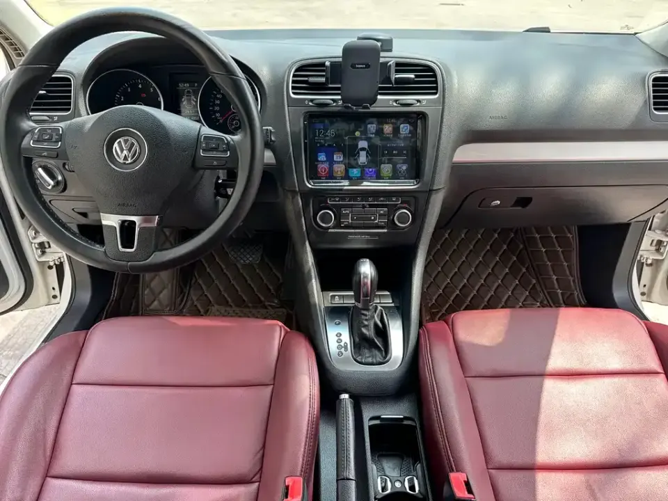 Volkswagen Golf (Import)