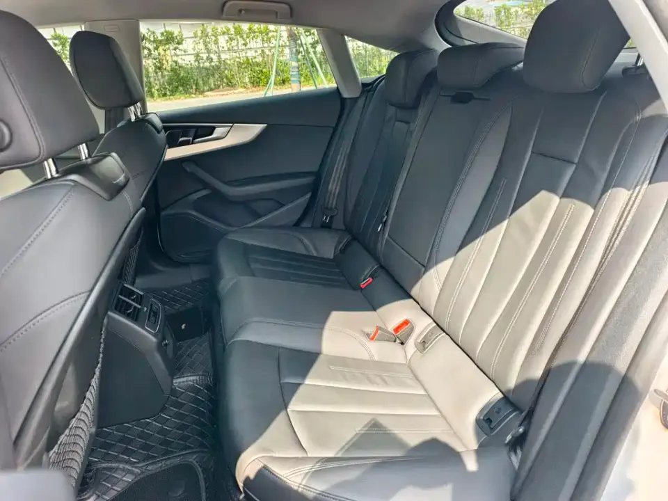 Audi A5 (Import)
