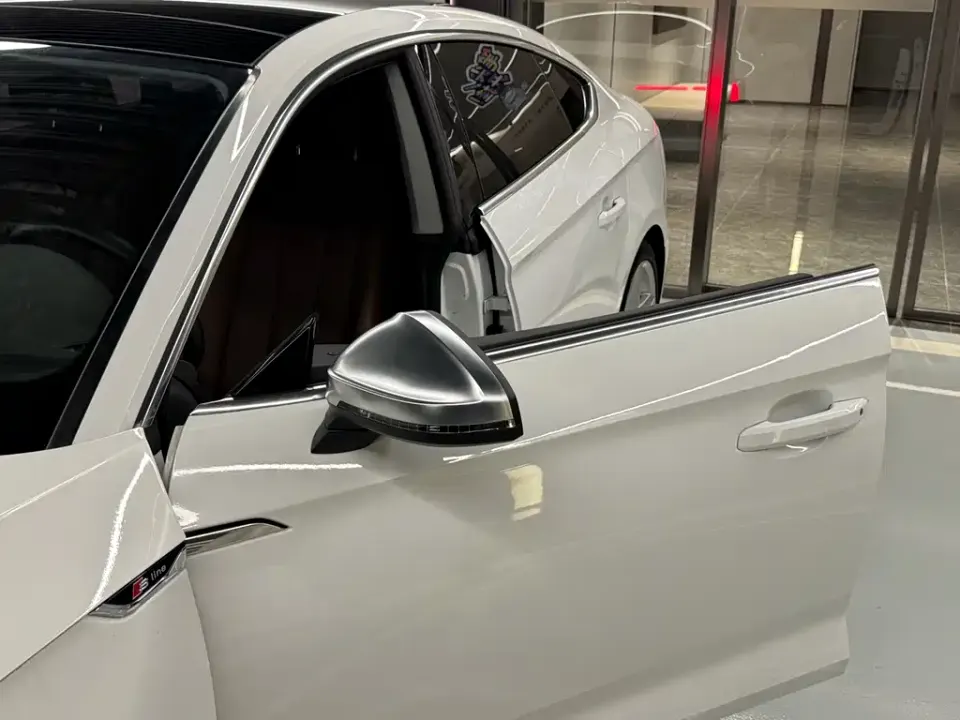 Audi A5 (Import)