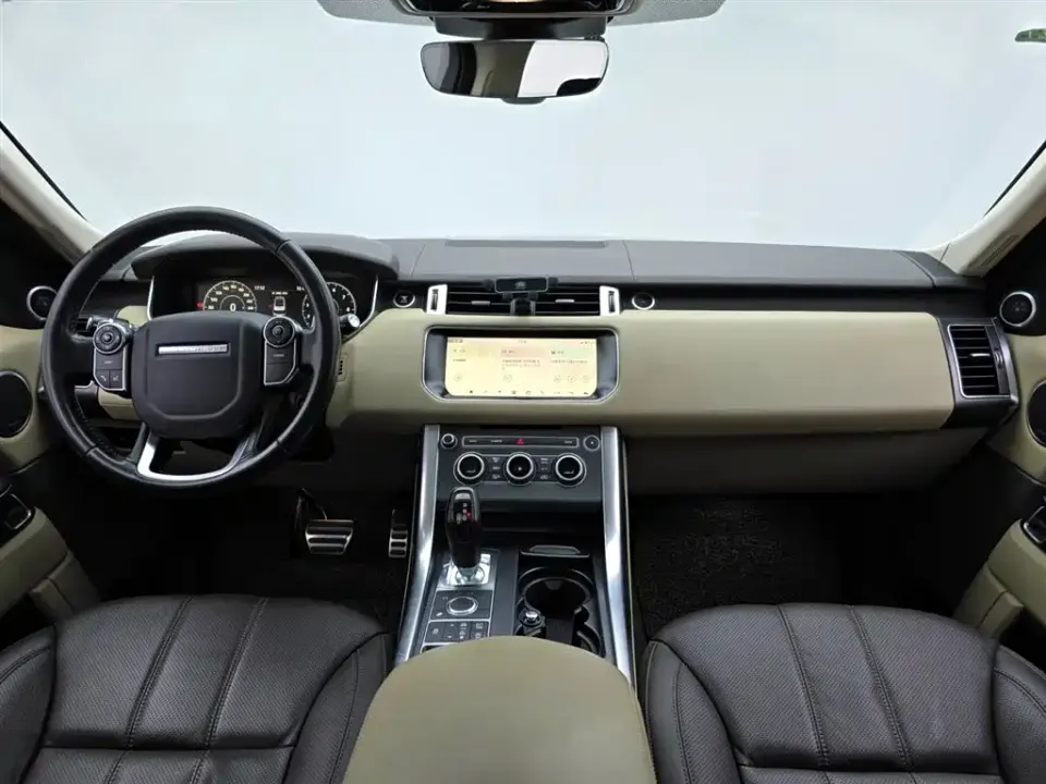 Land Rover Sport