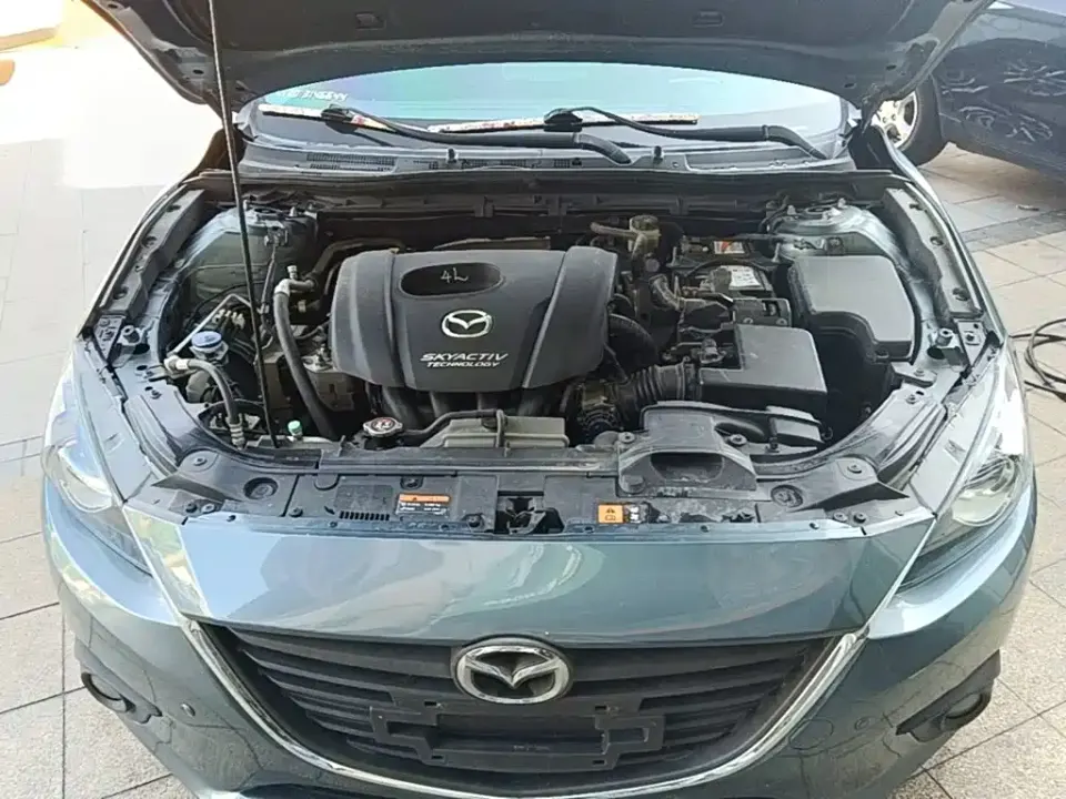 Mazda 3 Axela