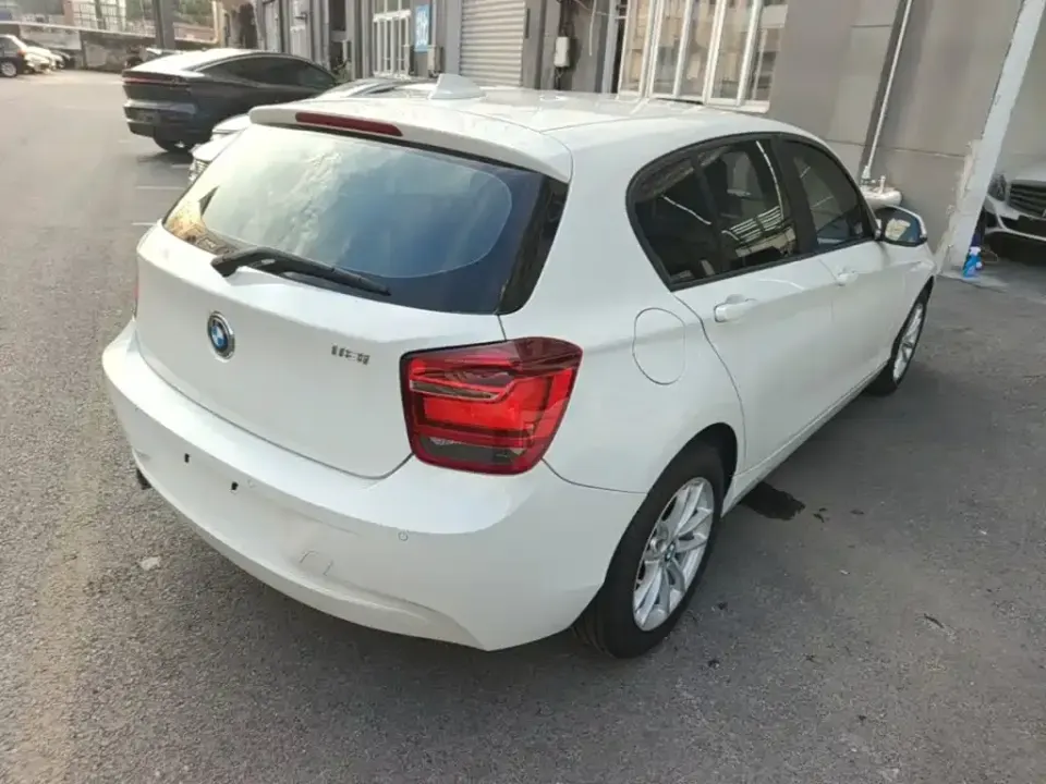 BMW 1 Series (Import)