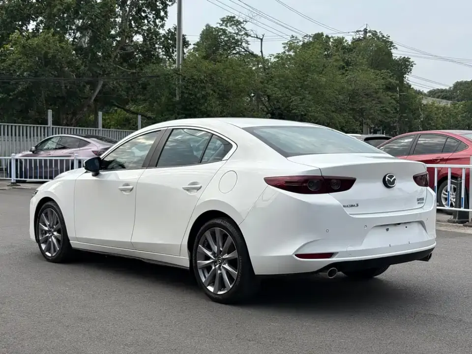 Mazda 3 Axela