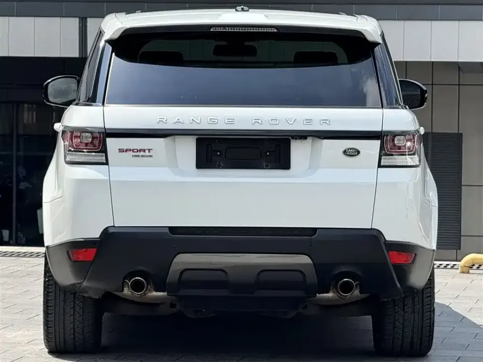 Land Rover Sport