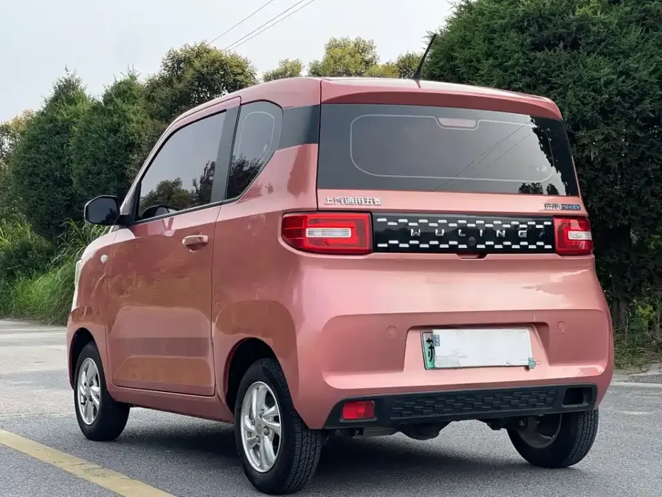 Wuling MINIEV