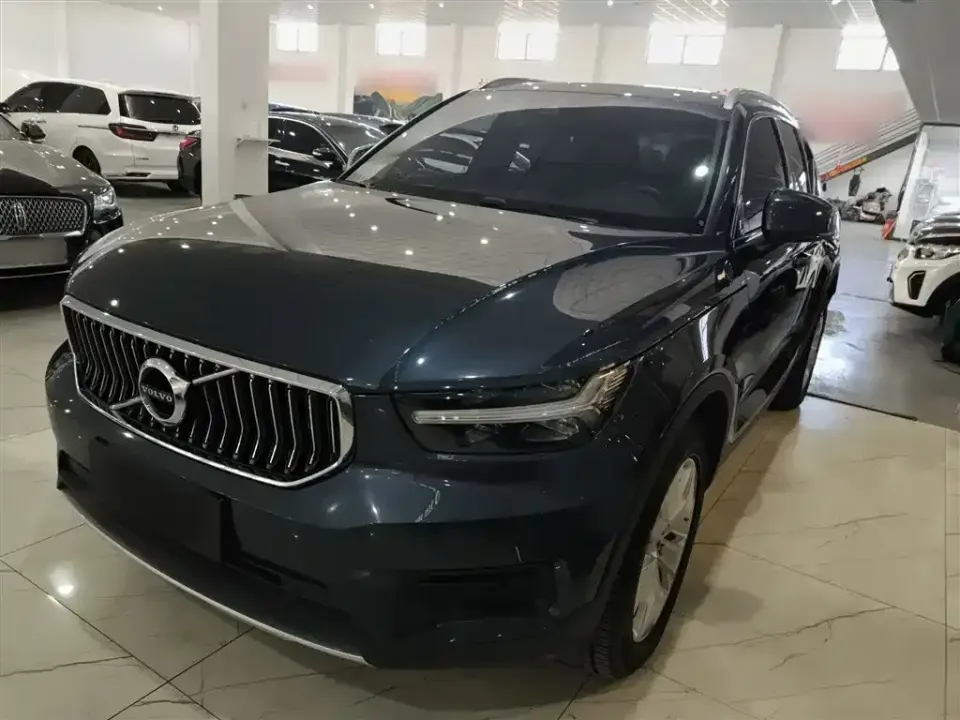 Volvo XC40