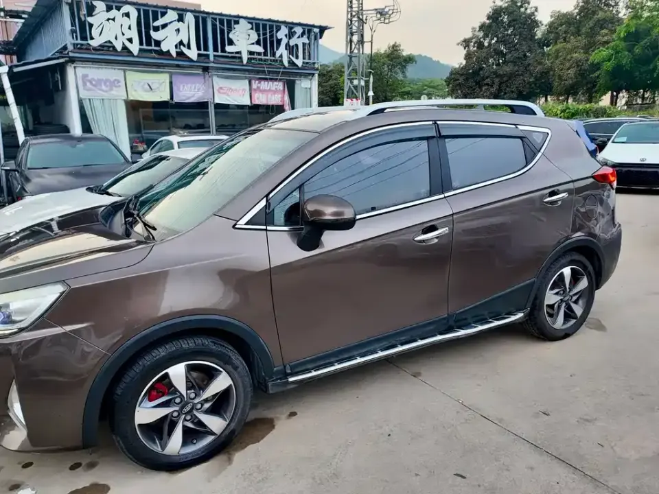 JAC Refine S3