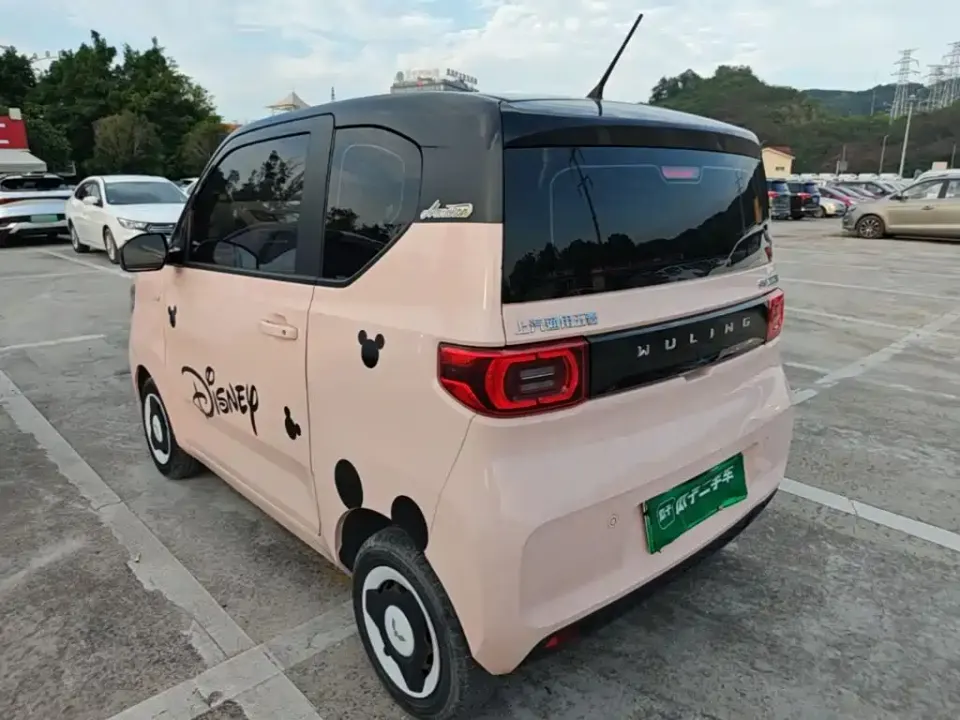 Wuling MINIEV