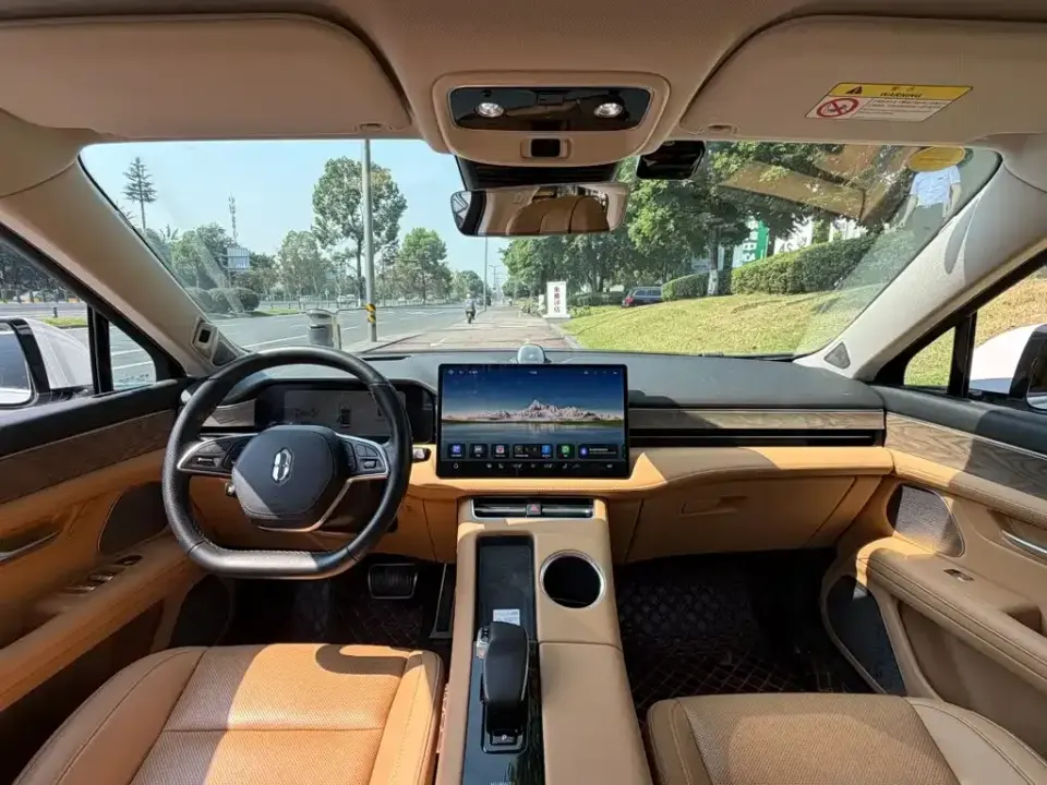 AITO AITO M5