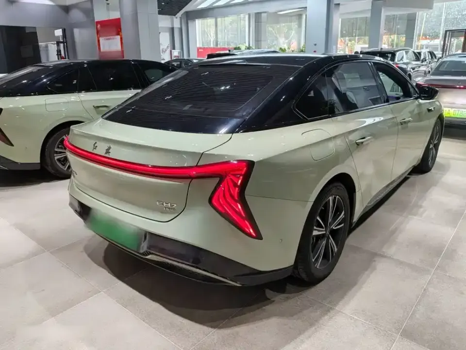 Hongqi Hongqi EH7
