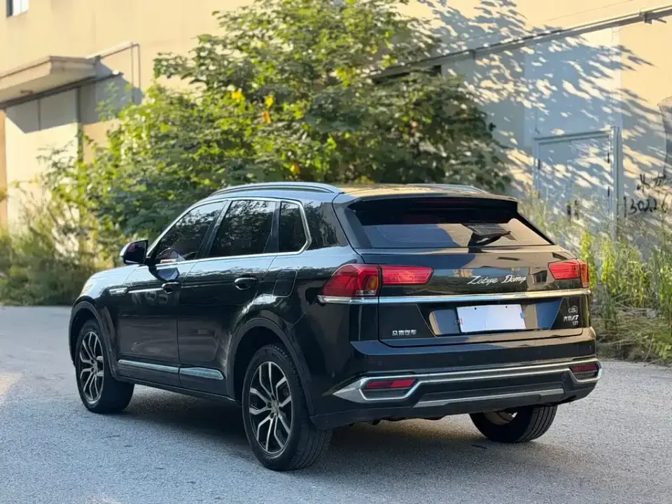 Zotye X7