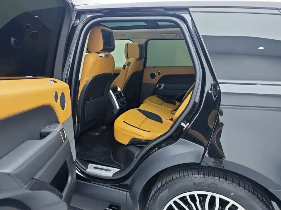 Land Rover Sport