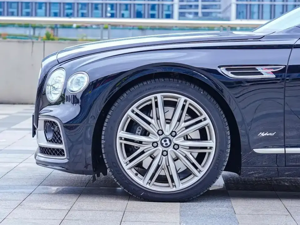 Bentley Flying Spur PHEV