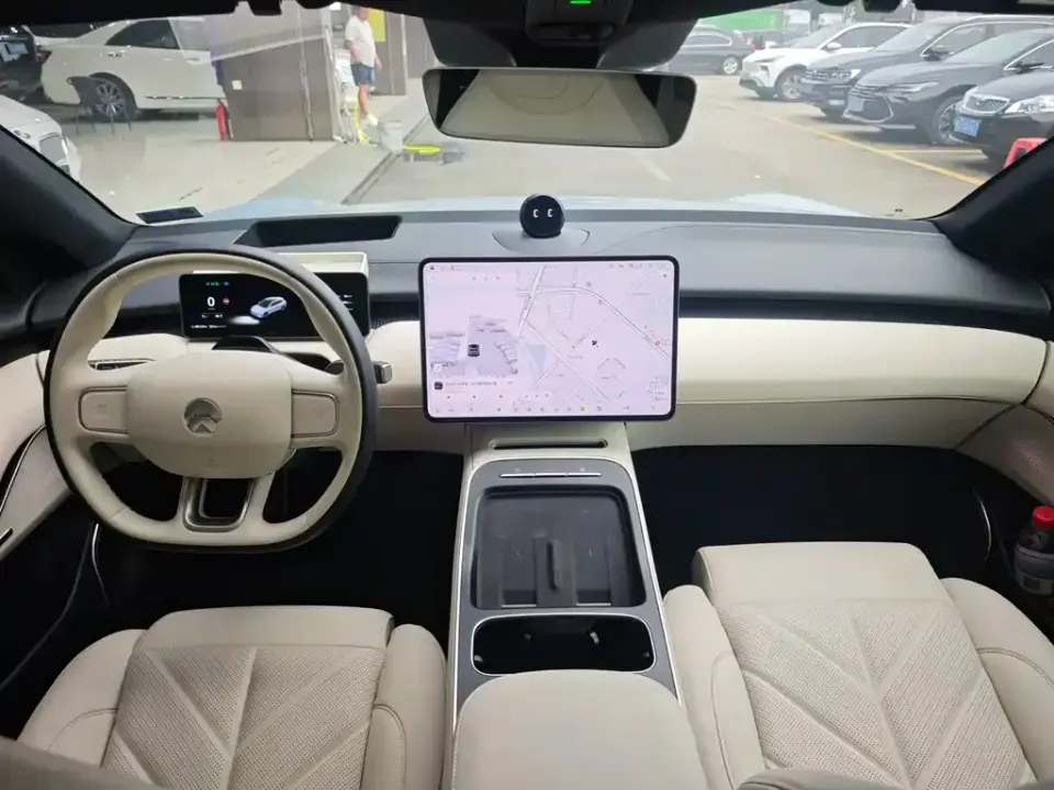 Nio ET5T