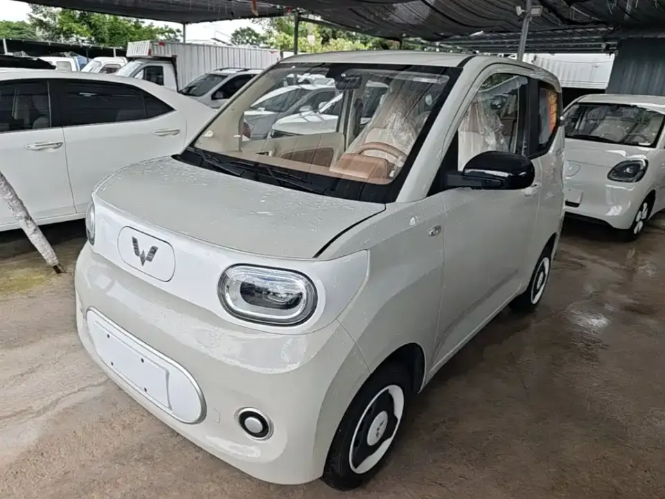 Wuling MINIEV