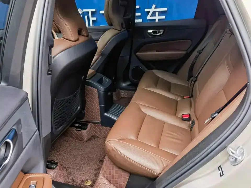 Volvo XC60 PHEV