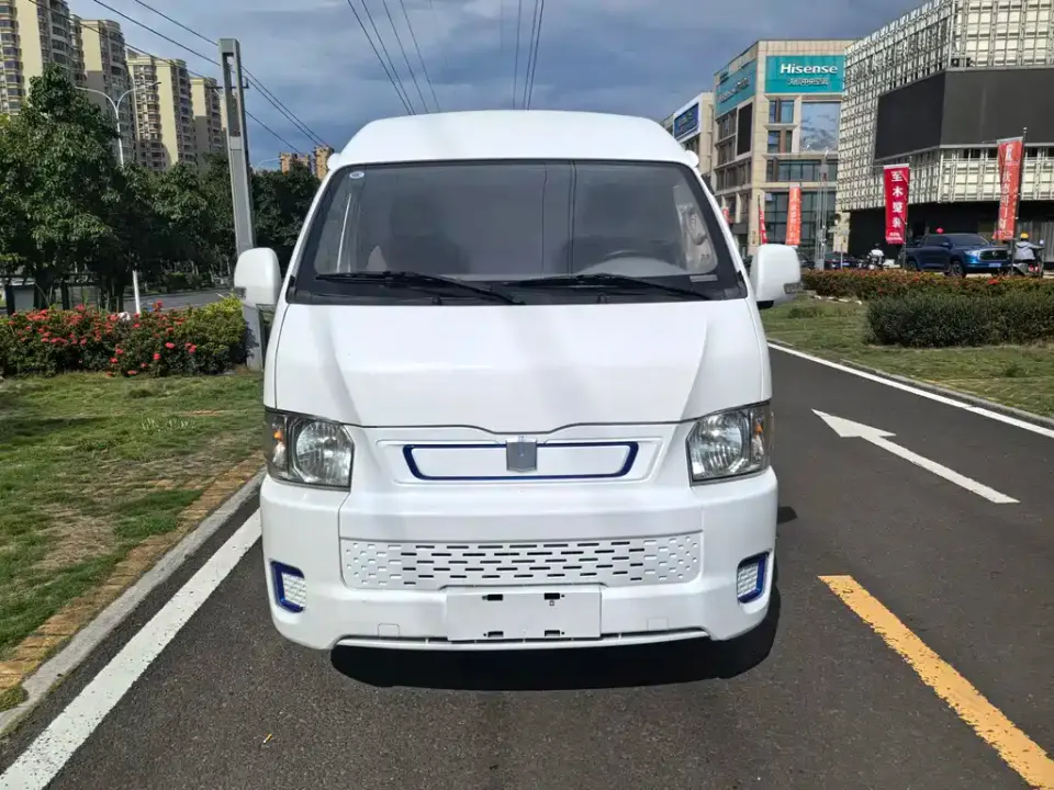 Yuan Cheng Yuan Cheng Xingxiang E6