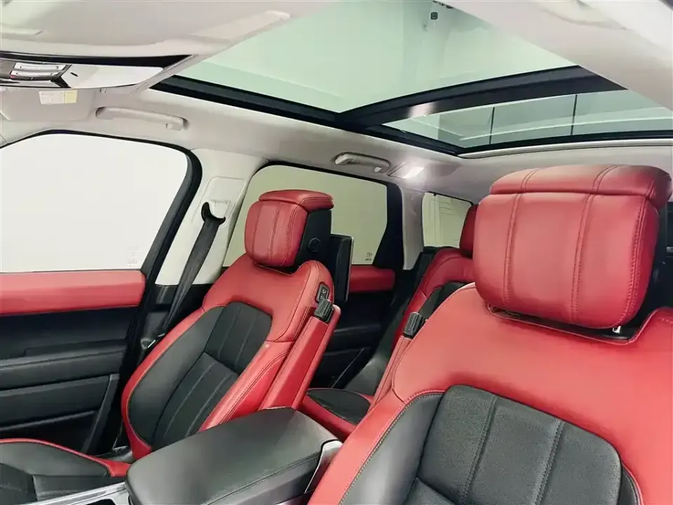 Land Rover Sport