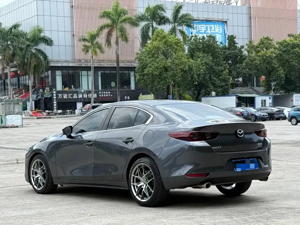 Mazda 3 Axela