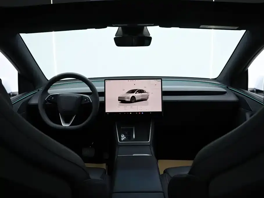 Tesla Model Y L