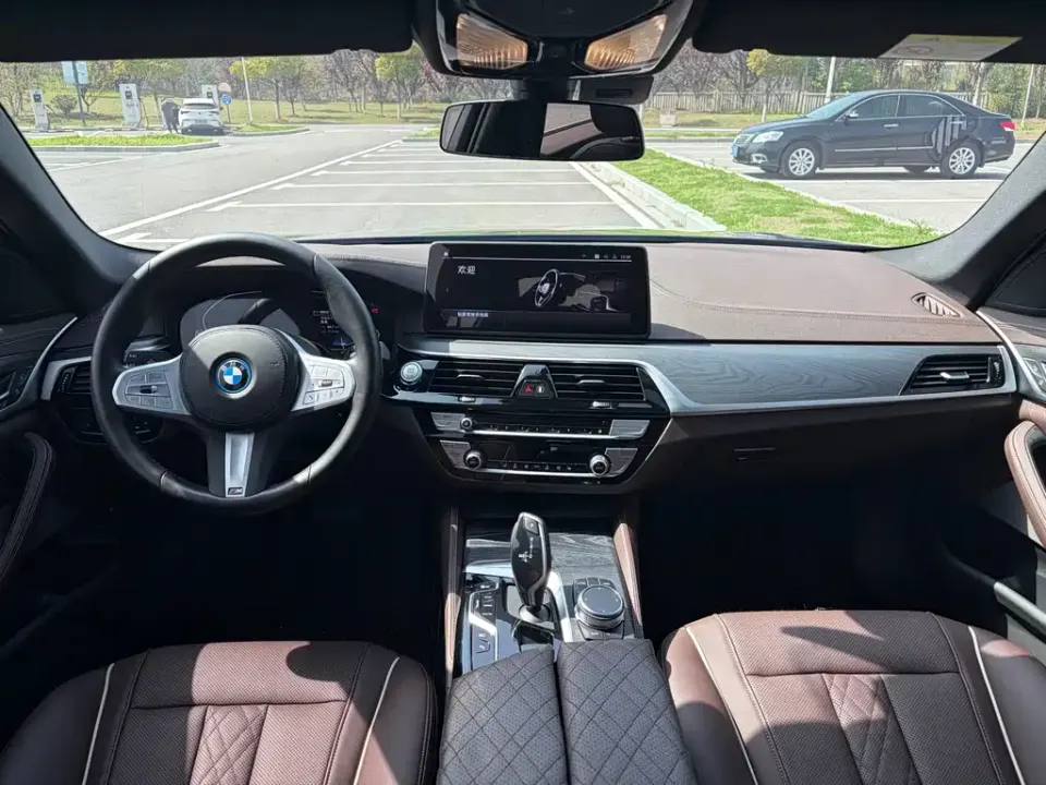 BMW 5 Series New Energy
