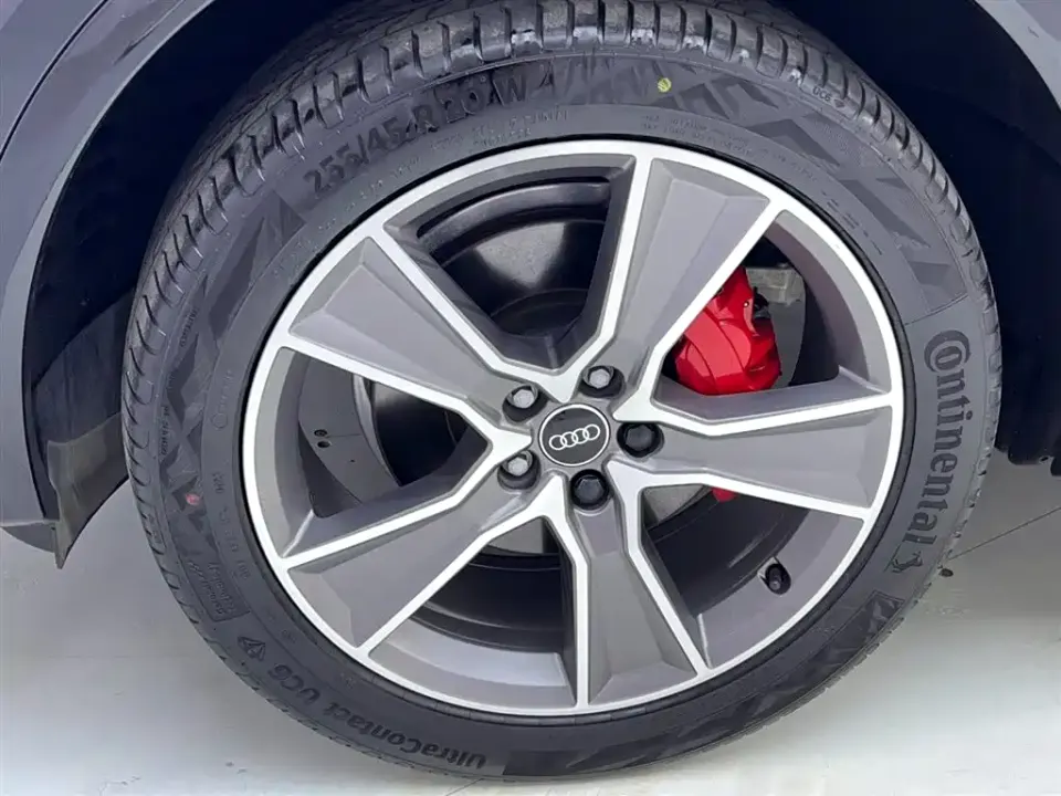 Audi Q5L Sportback