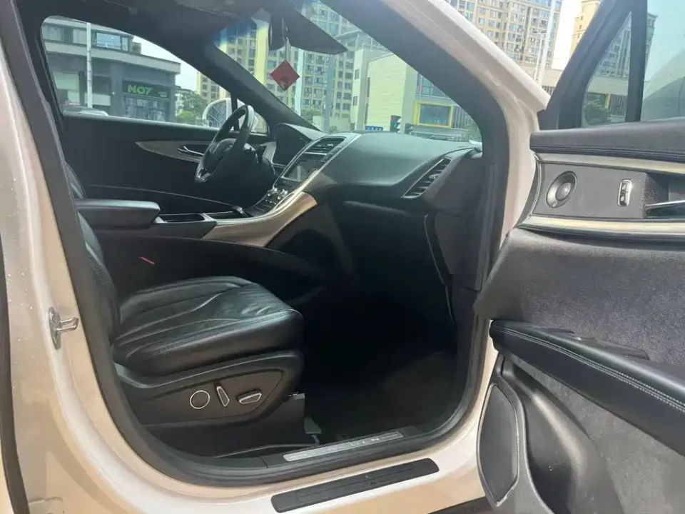 Lincoln MKX