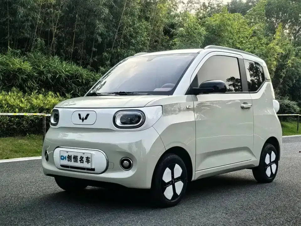 Wuling MINIEV