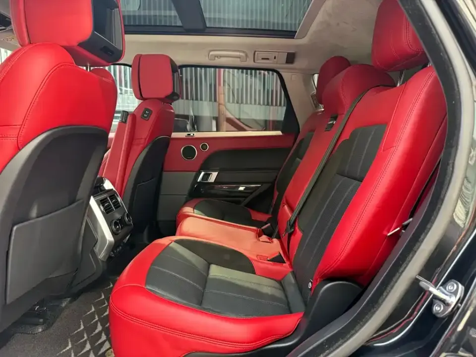 Land Rover Sport