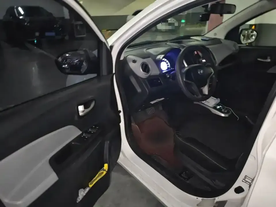 Changan Benben E-Star